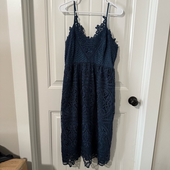 hidden label Dresses & Skirts - Elegant Navy Lace Dress